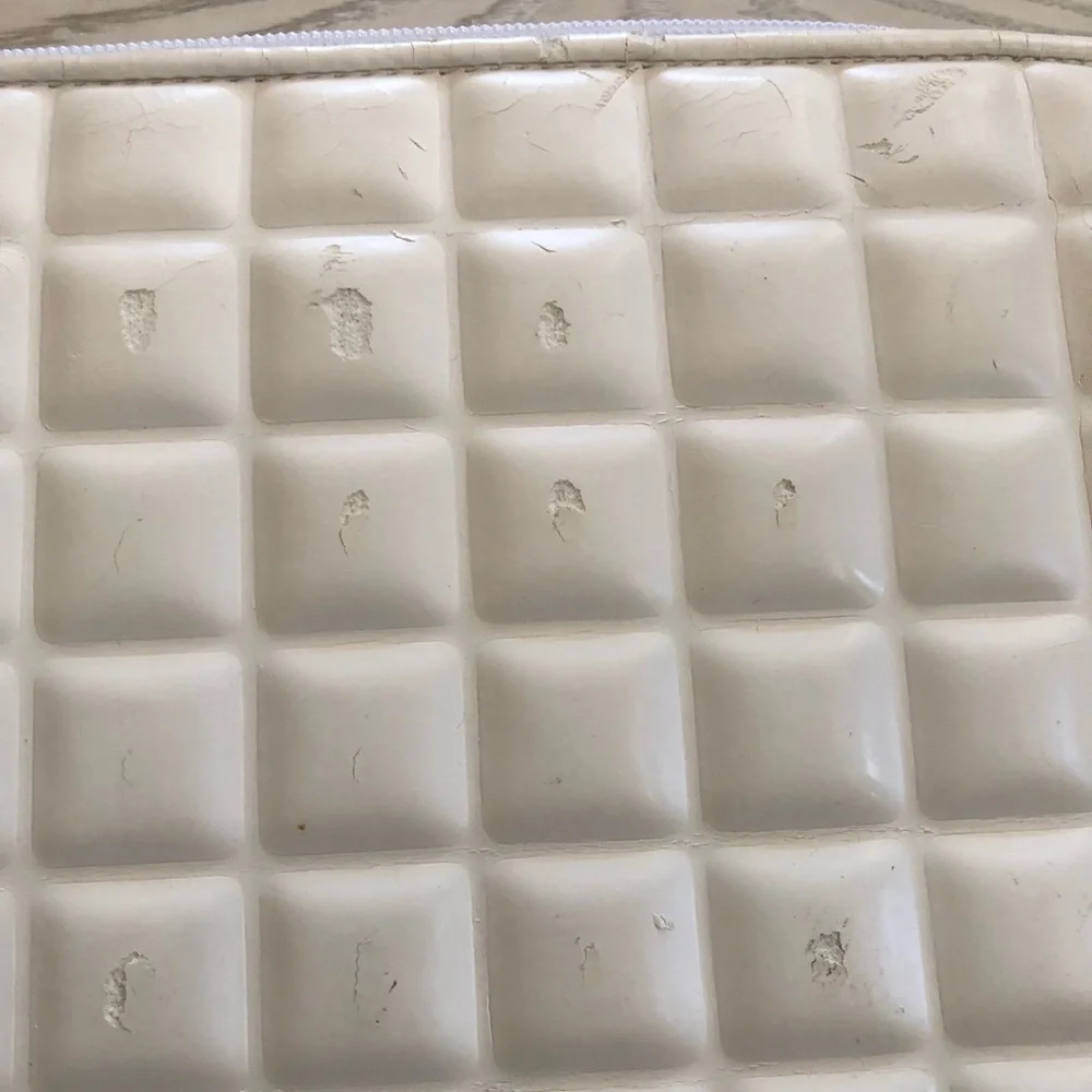 Knomo London White Quilted Laptop Sleeve Case Bag